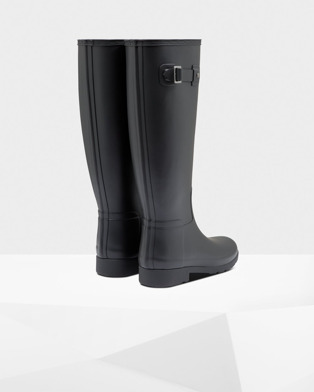 Hunter Refined Slim Fit Tall Rain Boots - Store Womens Black - TFSQNC534